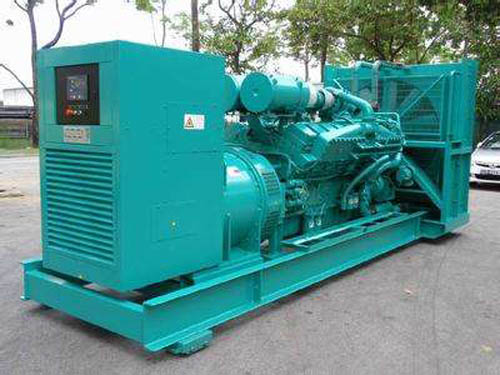 乾安如何选择适合 100KW 发电机的电缆长度?