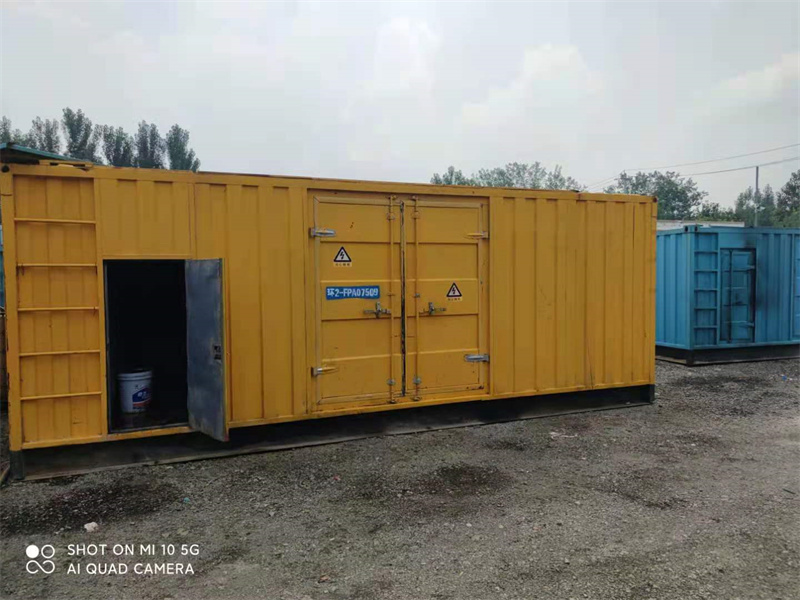 乾安200KW柴油发电机组需要配备什么型号的电缆线？