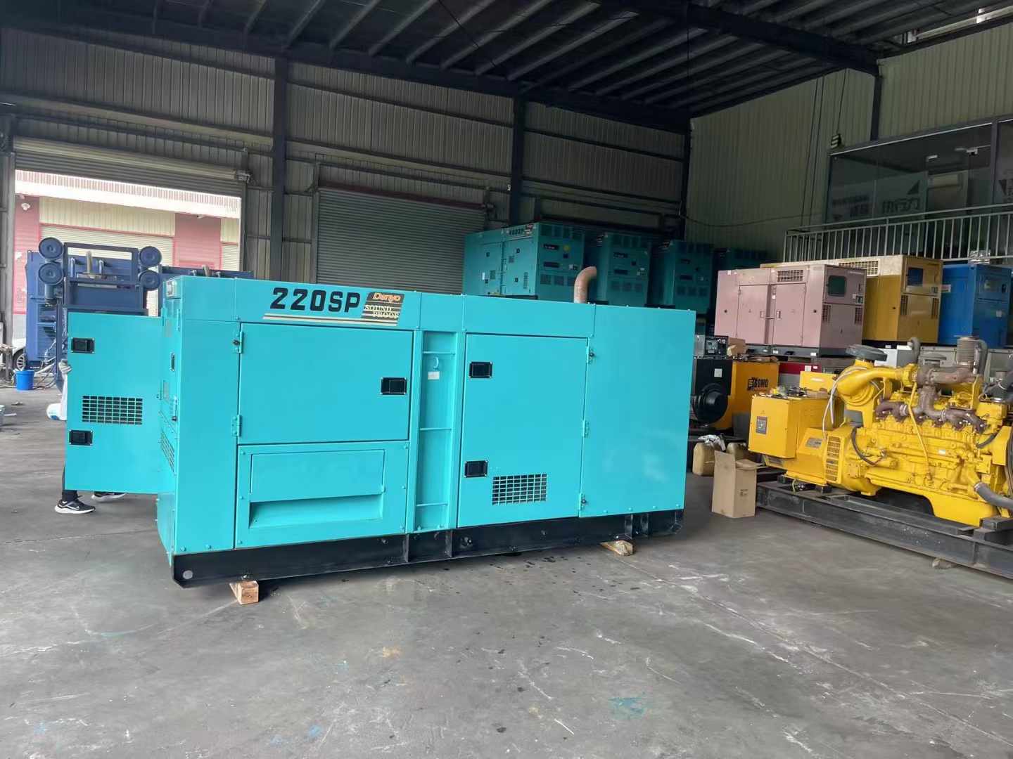 乾安800kW 柴油发电机的输出电流波动范围是多少?