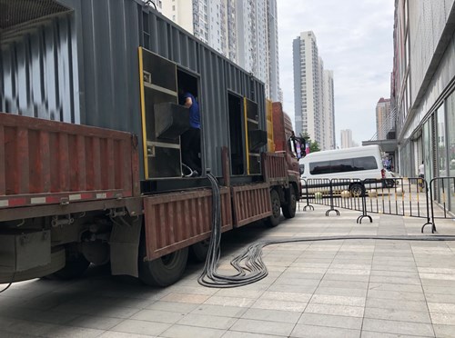 乾安冷却液不足的情况下如何检查柴油发电机组？